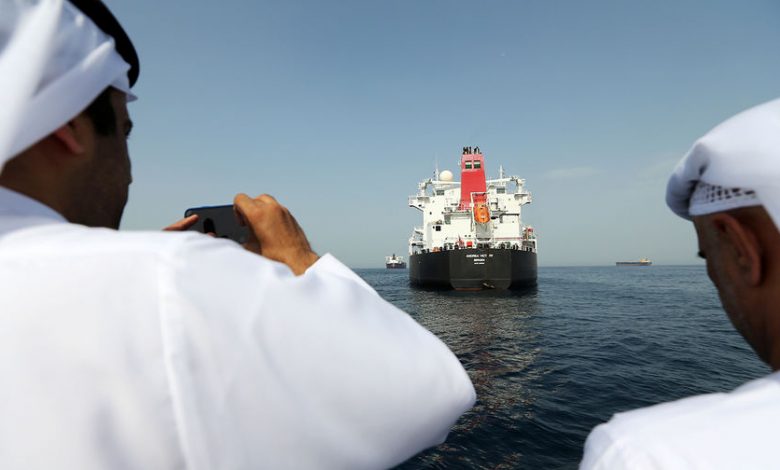 Фото - Вице-премьер Новак объявил о начале поставок российских нефтепродуктов в Иран